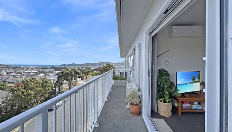 6/32 Akaroa Drive, Maupuia