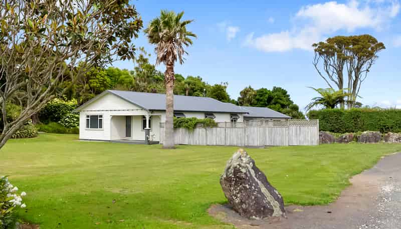 6139 South Road, Rahotu