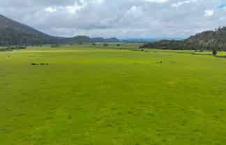  Station Road and Hodgkinson Road , Inchbonnie