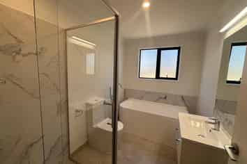 1/14d Belgium Road, Pukekohe