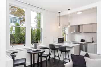 4/7 Beverley Street, Merivale