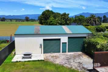 372 Abel Tasman Drive, Takaka