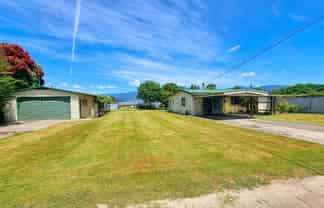 374 Abel Tasman Drive, Takaka