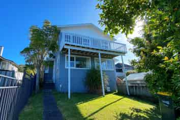 1/28 Rangitoto Terrace, Milford