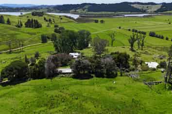 444 Wharekawa Road, Oue