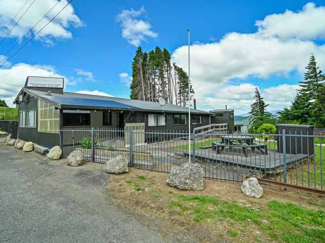 Discover a cafe and home with character