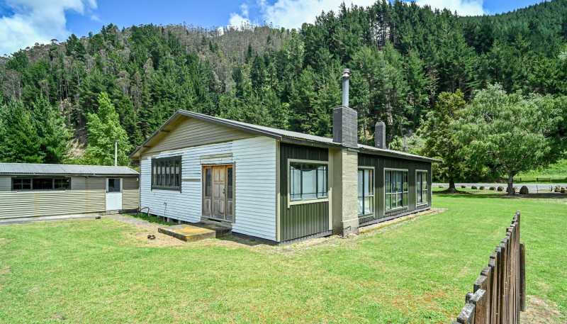 6242 State Highway 5, Te Haroto
