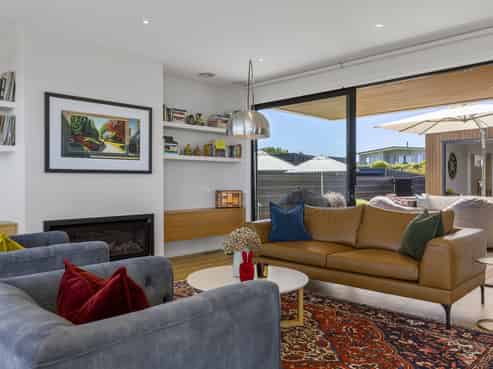 10 Kurapoto Lane, Rainbow Point