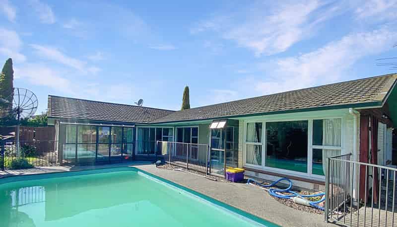 14 Rutherglen Avenue, Ilam