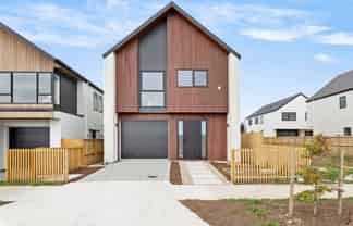 5 Shropshire Street, Karaka