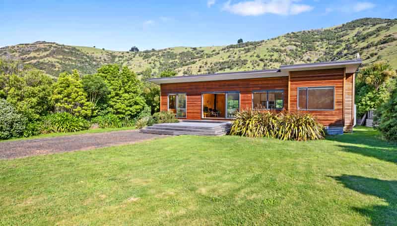 1198A Okains Bay Road, Okains Bay
