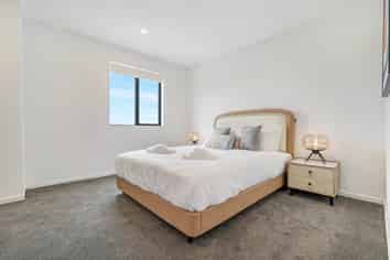 23 Flat Bush School Road, Flat Bush