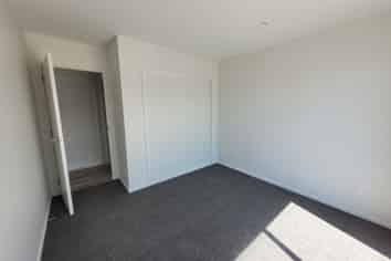 8A Candlesticks Crescent, Lincoln