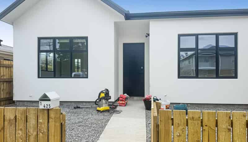 1/425 Hereford St, Linwood