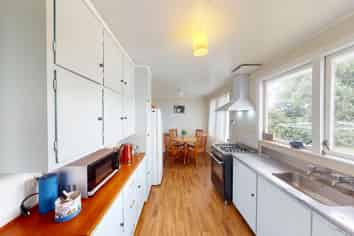 21 Gibbons Crescent, Castlecliff