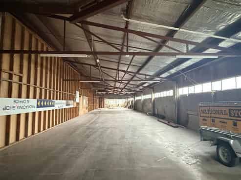 Industrial building in the heart of Johnsonville