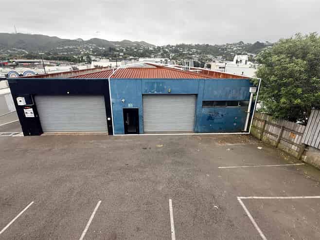 Industrial building in the heart of Johnsonville