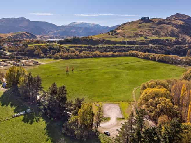  Lot 404-406 Hayes Creek Road, Lake Hayes