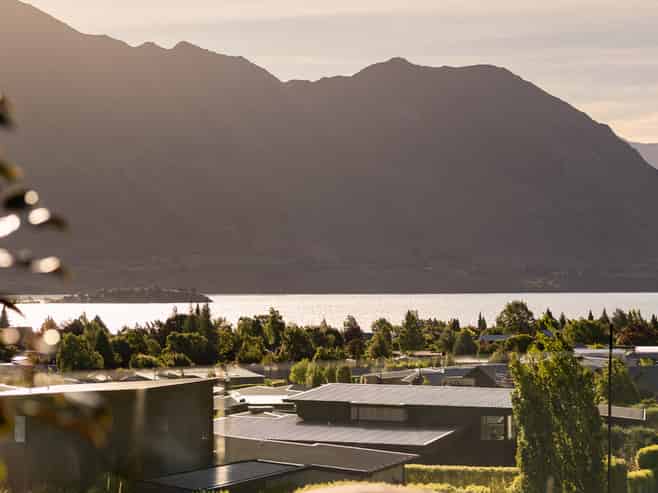 34 Kirimoko Crescent, Wanaka