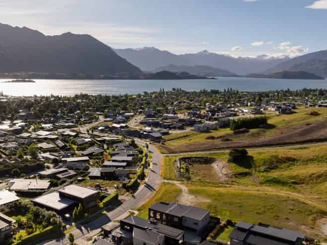 34 Kirimoko Crescent, Wanaka