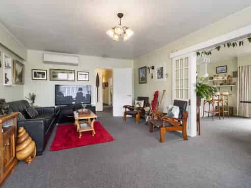 18 Campbell Street, Feilding