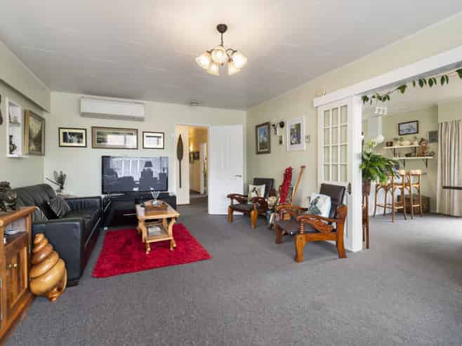 18 Campbell Street, Feilding