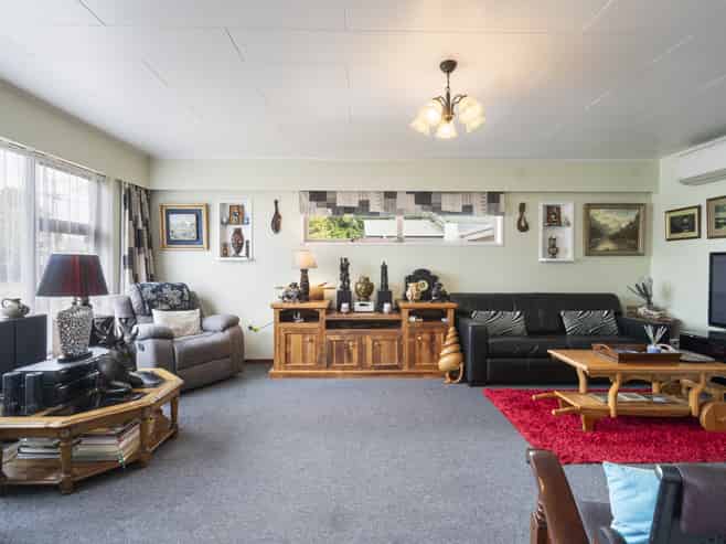 18 Campbell Street, Feilding