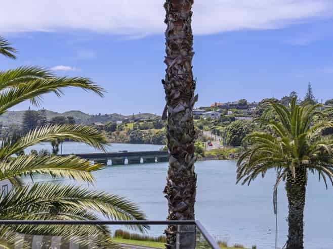 6A Opotoru Road, Raglan