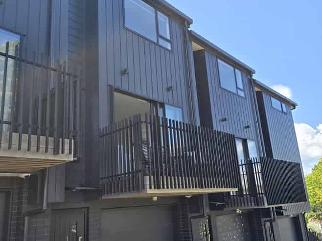 3/805 Riddell Road, Saint Heliers