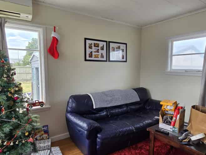 20 Aurora Street, Hei Hei