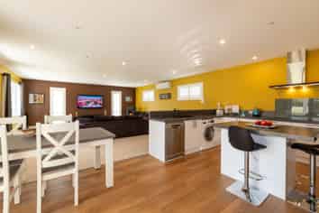 6/6a Swansea STREET, Middlemarch