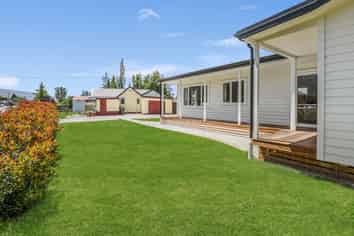 6/6a Swansea STREET, Middlemarch