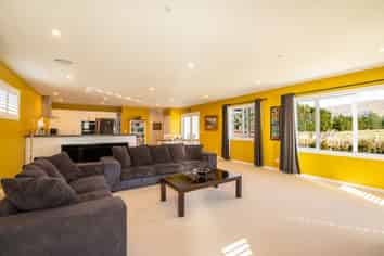 6/6a Swansea STREET, Middlemarch