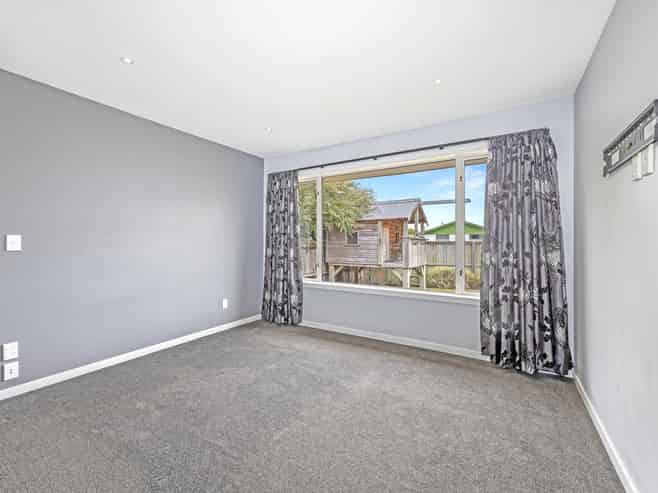 25 Pegasus Avenue, North New Brighton