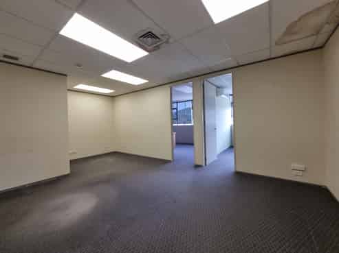 Ground floor offices available