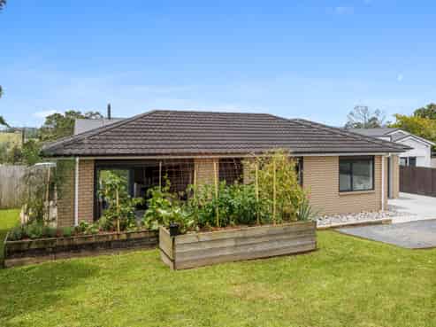 49 Davies Road, Wellsford