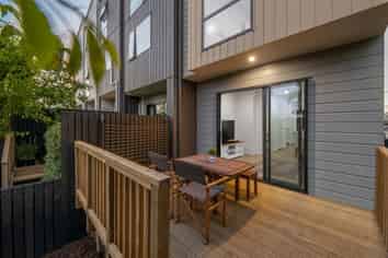 27/47A Huntington Drive, Huntington Park