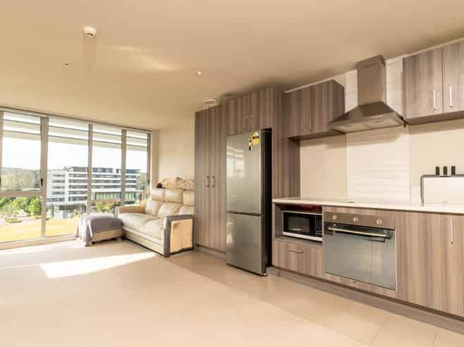 209/1 Rose Garden Lane, Albany