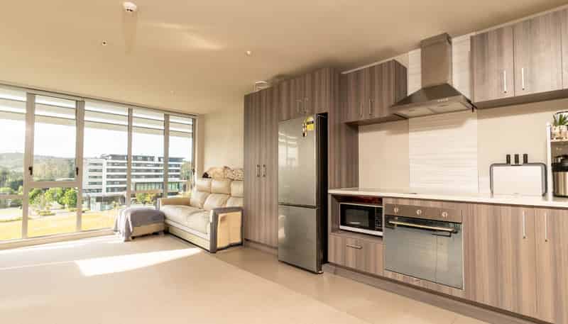 209/1 Rose Garden Lane, Albany