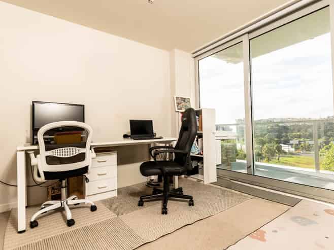 209/1 Rose Garden Lane, Albany