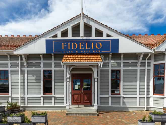 Priced to Sell. Prime Location.