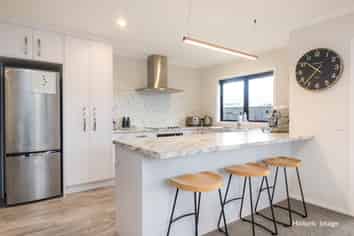 17A McGregor Street, Milson