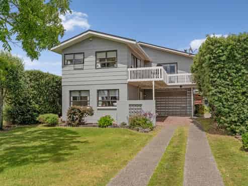 184 Cook Drive, Whitianga