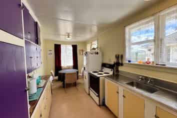 6 Mackie Street, Waipukurau