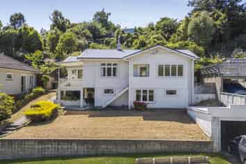 35 Murphy Street, Toi Toi