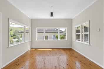 35 Murphy Street, Toi Toi