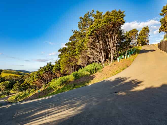 79-85 Awaawaroa Road, Waiheke Island