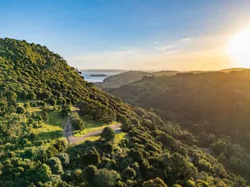 79-85 Awaawaroa Road, Waiheke Island