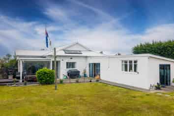 13 Queens Terrace, Waimate