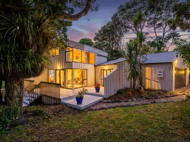 64 Ridge Road, Mahurangi East
